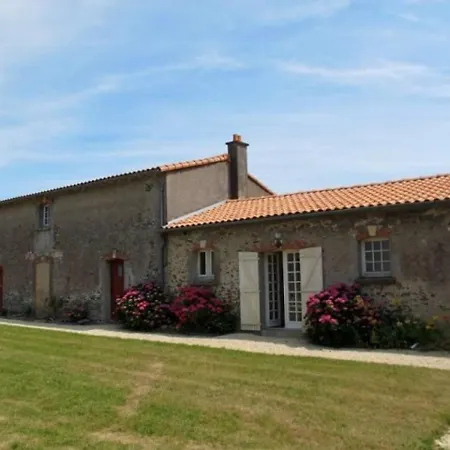 Le Petit Buron Villa